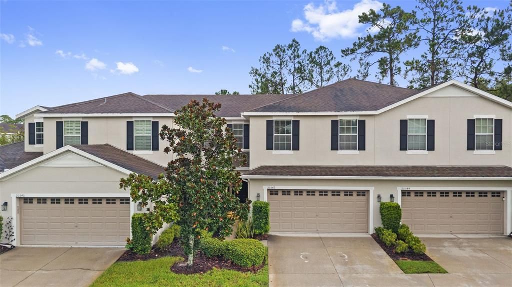 For Sale: $330,000 (3 beds, 2 baths, 1988 Square Feet)