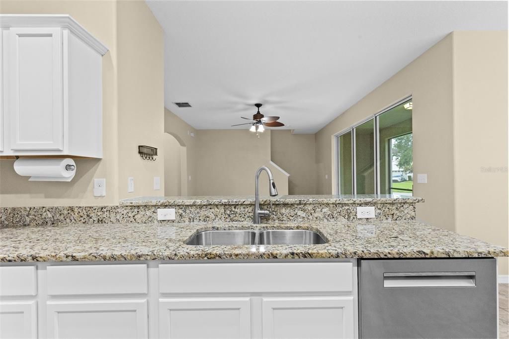 For Sale: $330,000 (3 beds, 2 baths, 1988 Square Feet)