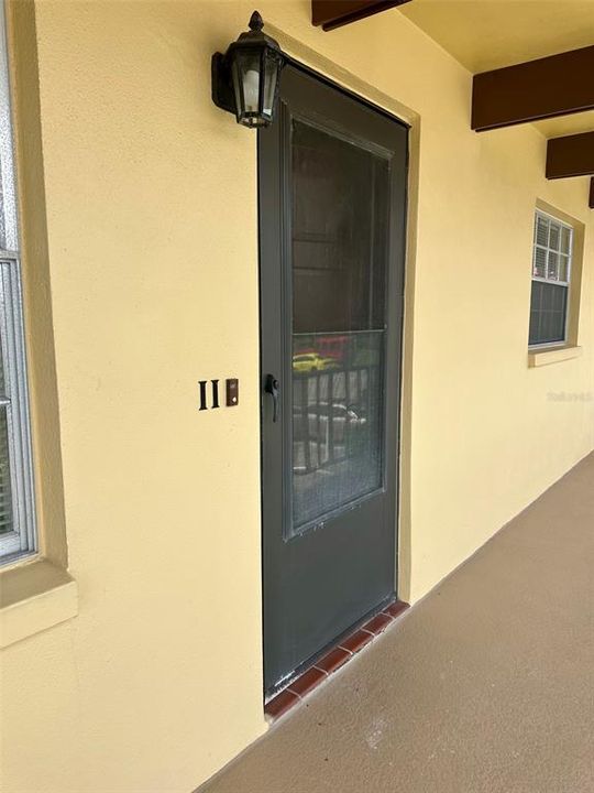 For Rent: $1,500 (1 beds, 1 baths, 627 Square Feet)