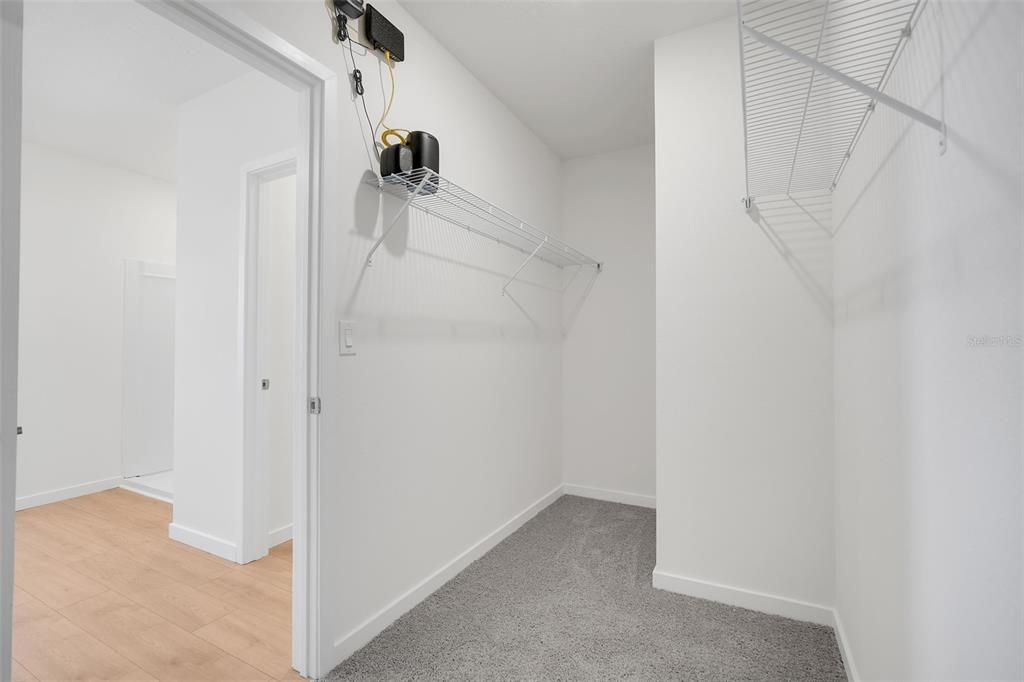 В аренду: $3,000 (5 спален, 3 ванн, 2601 Квадратных фут)