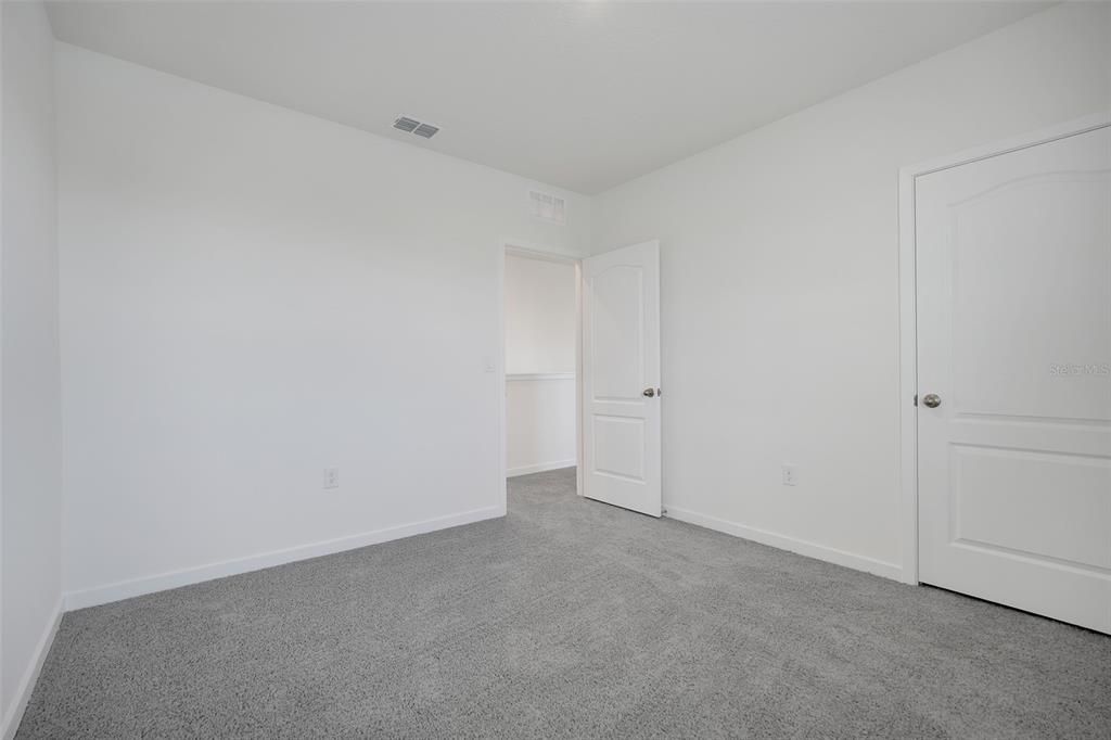 В аренду: $3,000 (5 спален, 3 ванн, 2601 Квадратных фут)