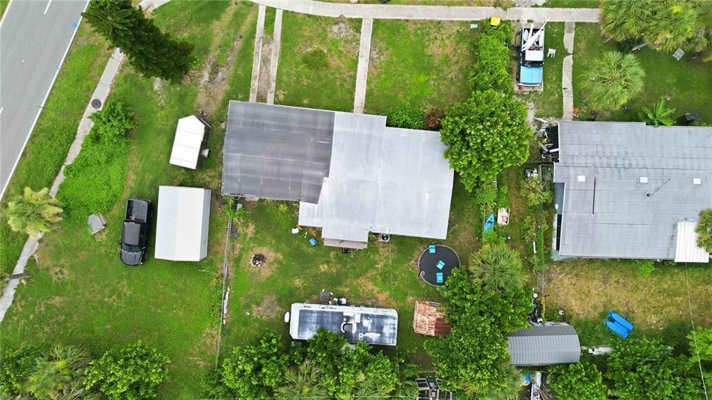 For Sale: $139,000 (2 beds, 1 baths, 1218 Square Feet)