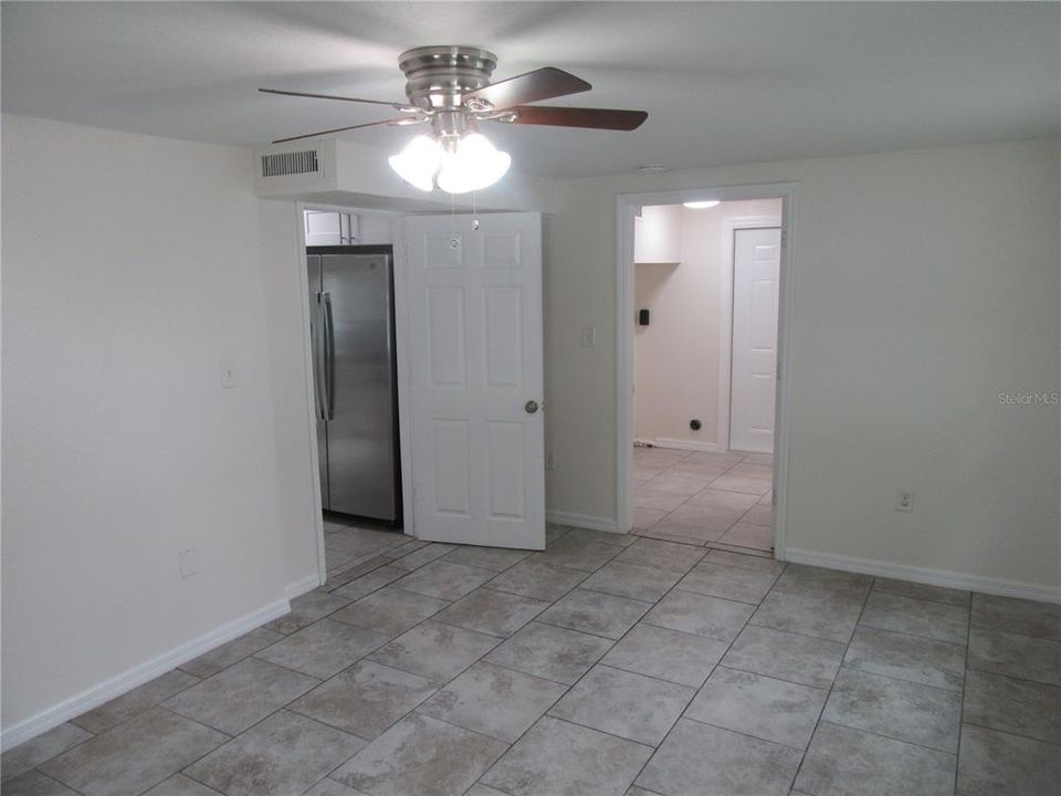 For Rent: $2,300 (3 beds, 2 baths, 1312 Square Feet)