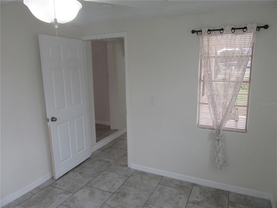 For Rent: $2,300 (3 beds, 2 baths, 1312 Square Feet)