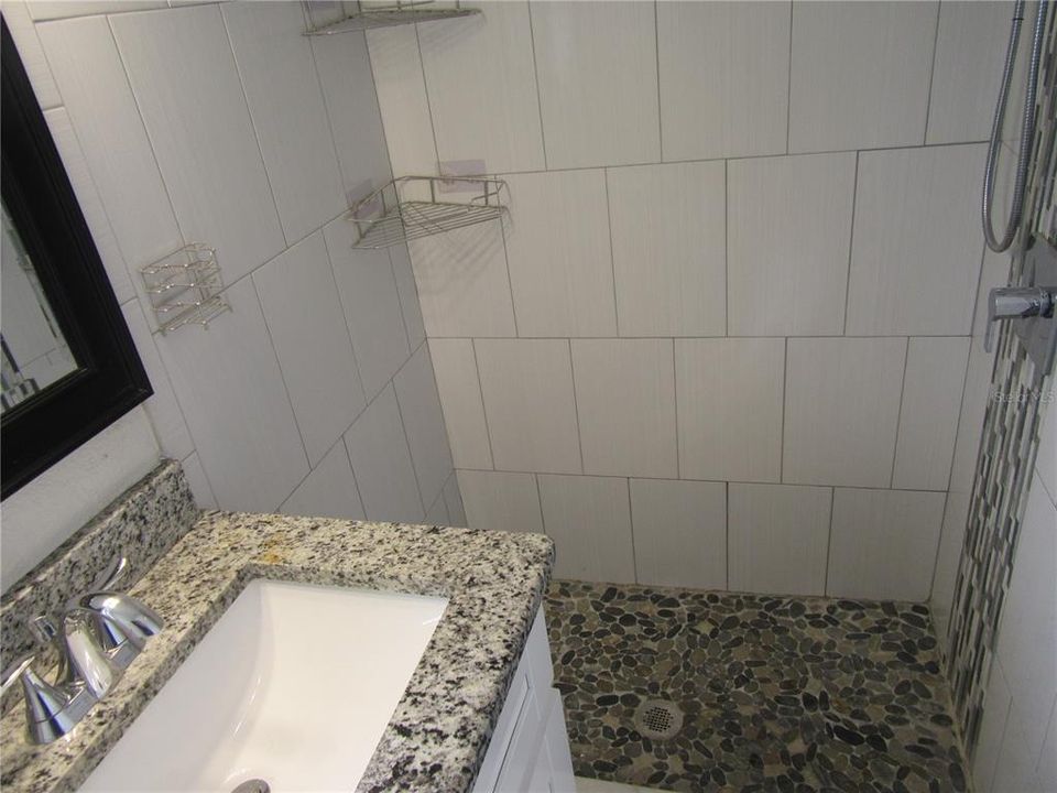 For Rent: $2,300 (3 beds, 2 baths, 1312 Square Feet)