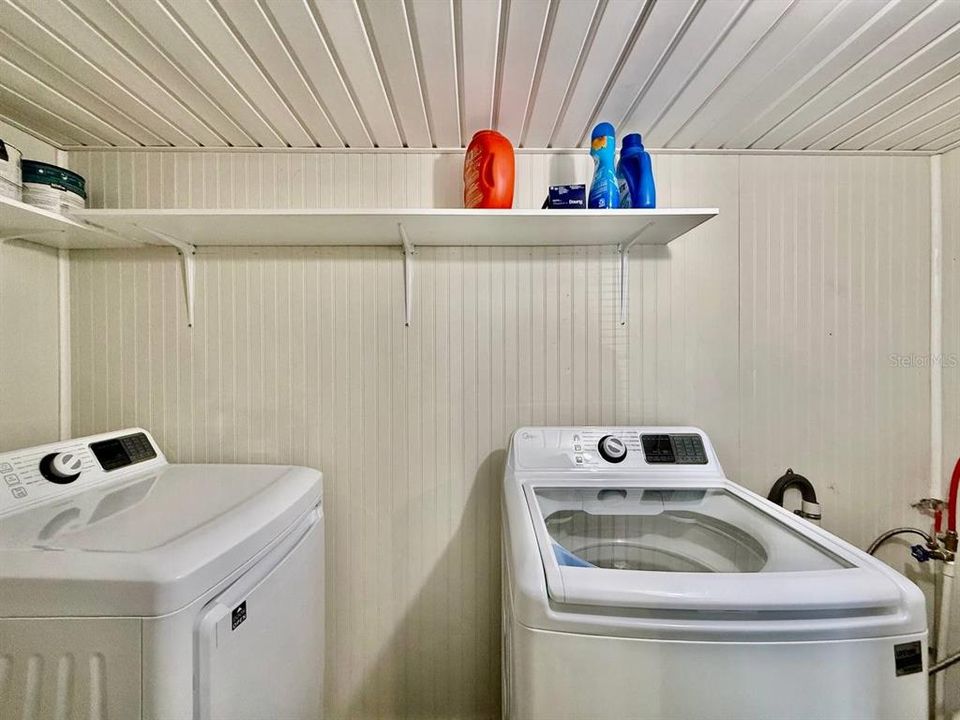 For Rent: $2,995 (3 beds, 2 baths, 966 Square Feet)