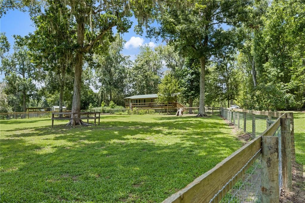 En Venta: $825,000 (2 camas, 2 baños, 1460 Pies cuadrados)