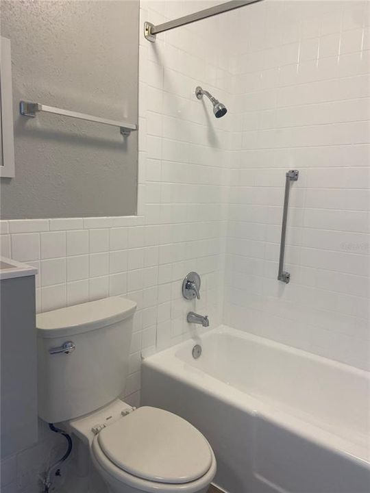 В аренду: $795 (0 спален, 1 ванн, 500 Квадратных фут)