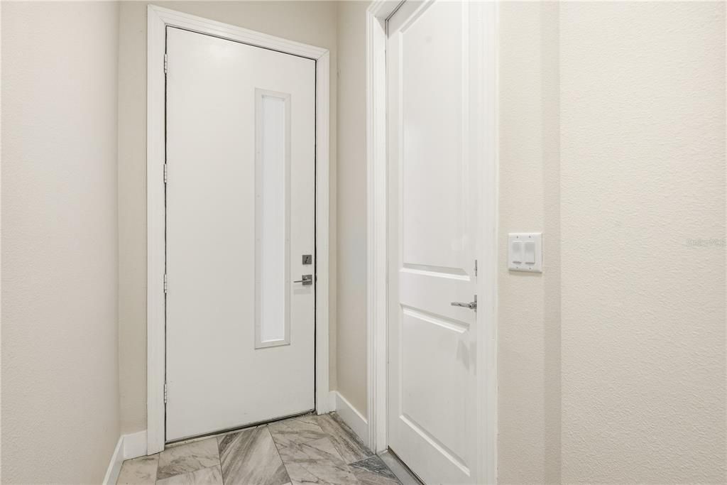 En Renta: $4,395 (3 camas, 3 baños, 2253 Pies cuadrados)