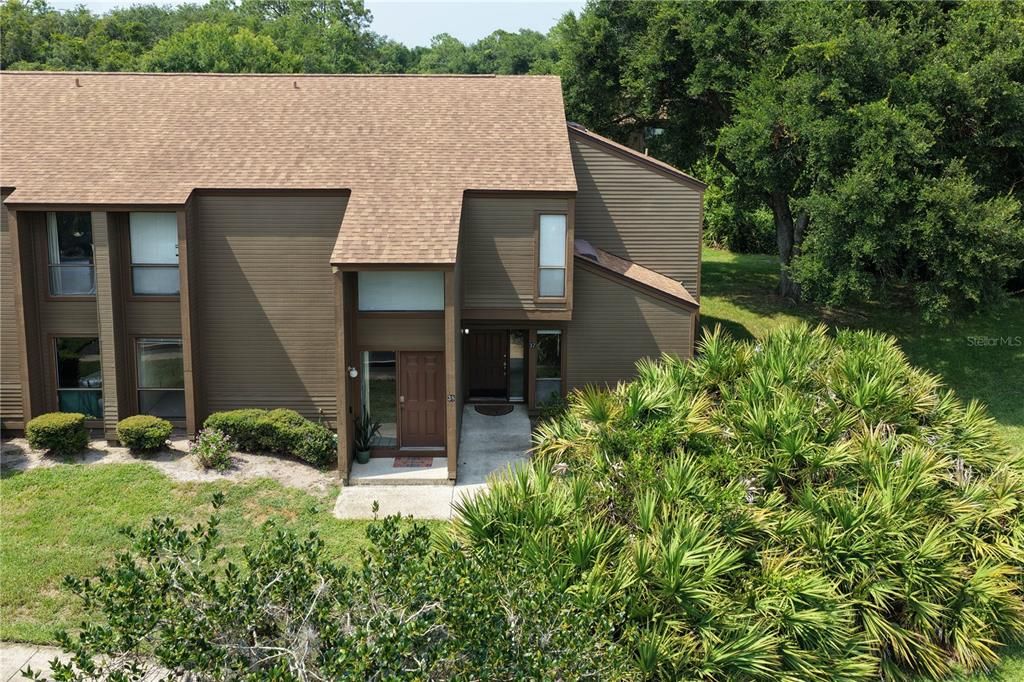 For Sale: $179,000 (2 beds, 2 baths, 1098 Square Feet)