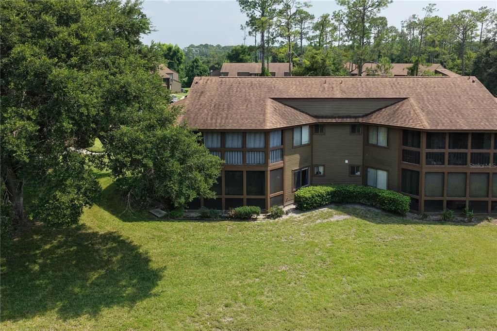 For Sale: $179,000 (2 beds, 2 baths, 1098 Square Feet)