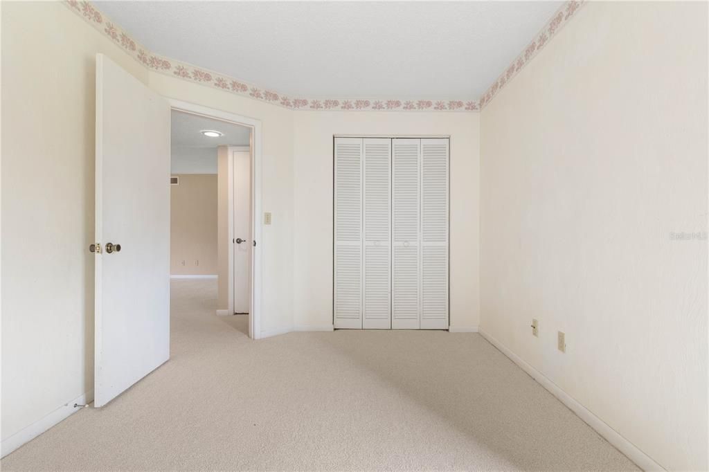 For Sale: $179,000 (2 beds, 2 baths, 1098 Square Feet)