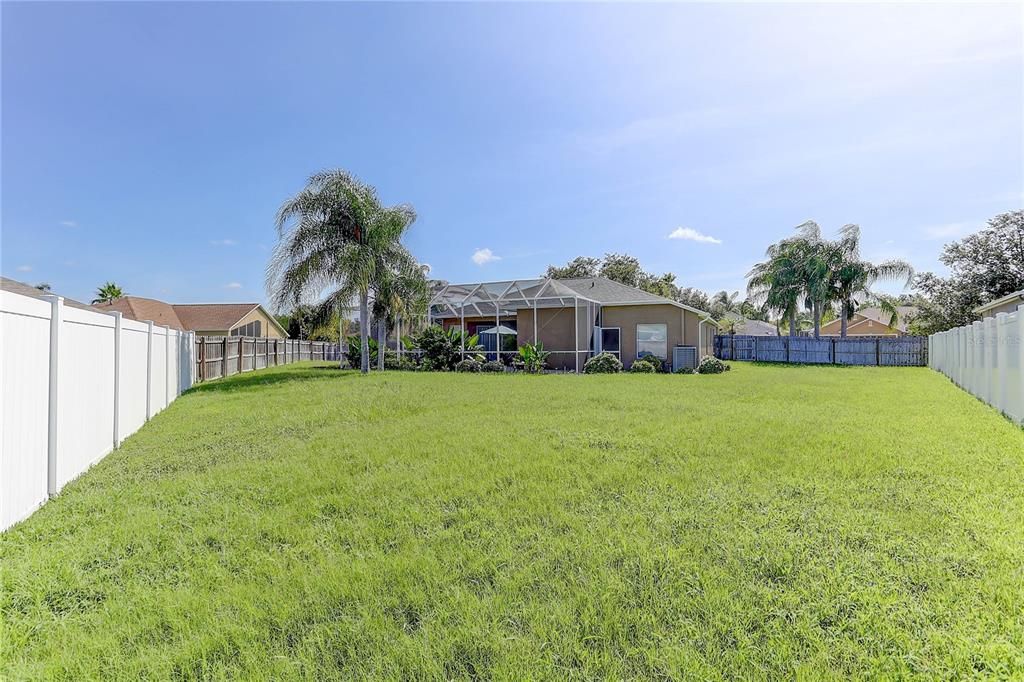 En Venta: $550,000 (4 camas, 3 baños, 2476 Pies cuadrados)