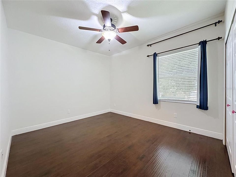 Activo con contrato: $649,700 (4 camas, 3 baños, 3575 Pies cuadrados)
