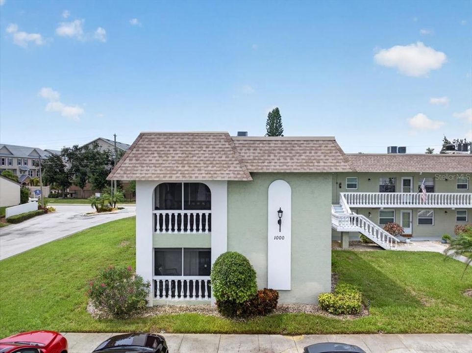 En Venta: $149,900 (2 camas, 2 baños, 871 Pies cuadrados)