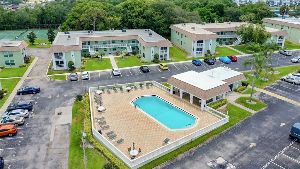 En Venta: $149,900 (2 camas, 2 baños, 871 Pies cuadrados)