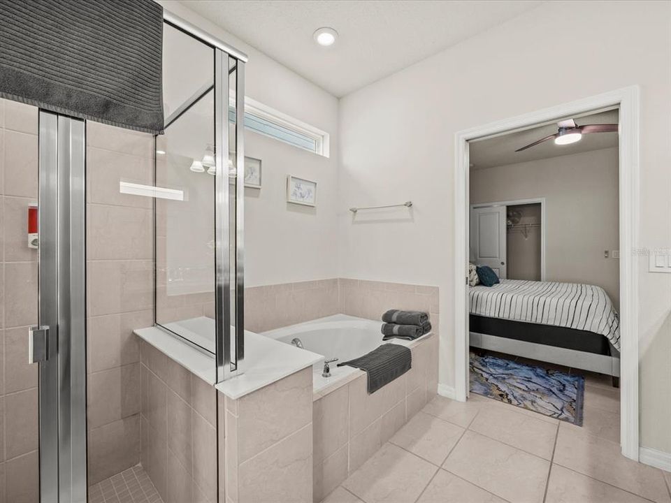 En Venta: $750,000 (7 camas, 5 baños, 3282 Pies cuadrados)