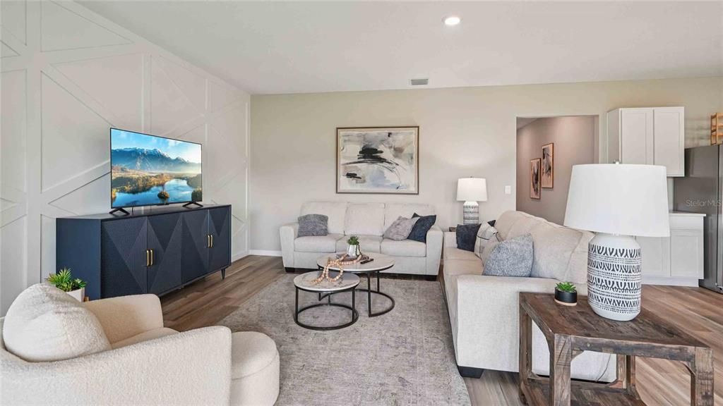 En Venta: $353,070 (4 camas, 3 baños, 1956 Pies cuadrados)