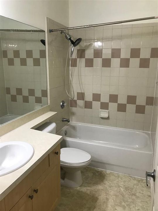 В аренду: $2,195 (3 спален, 2 ванн, 1282 Квадратных фут)