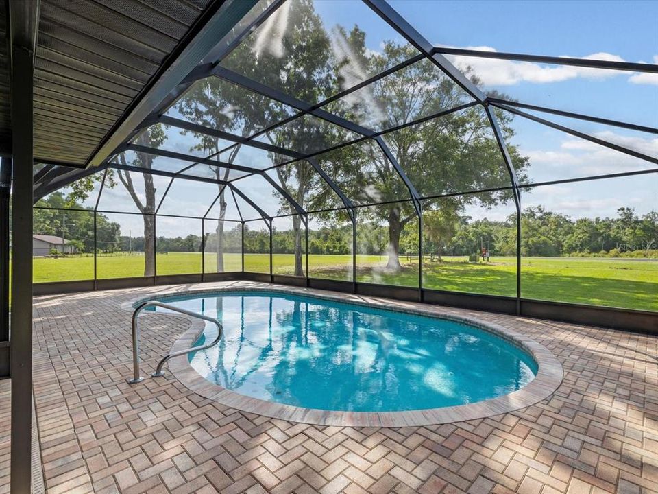 For Sale: $1,350,000 (4 beds, 3 baths, 3337 Square Feet)