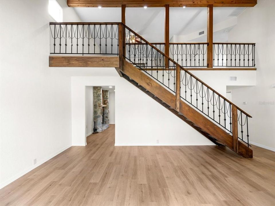 For Sale: $1,350,000 (4 beds, 3 baths, 3337 Square Feet)