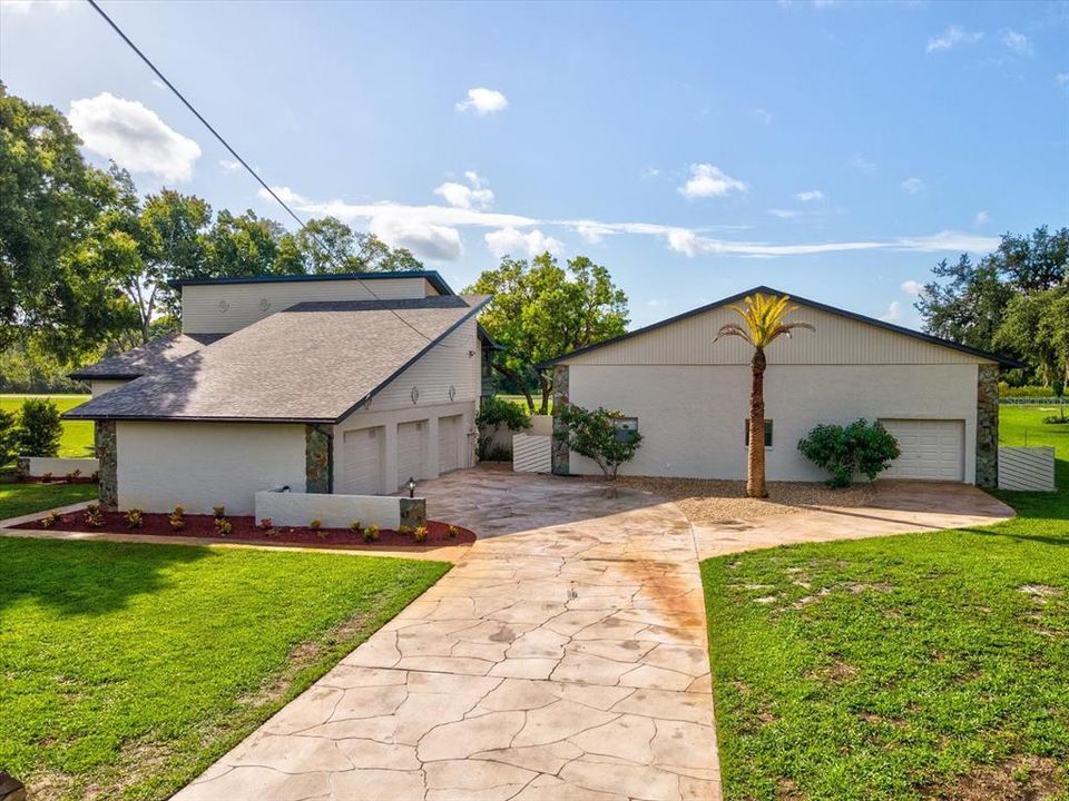For Sale: $1,350,000 (4 beds, 3 baths, 3337 Square Feet)