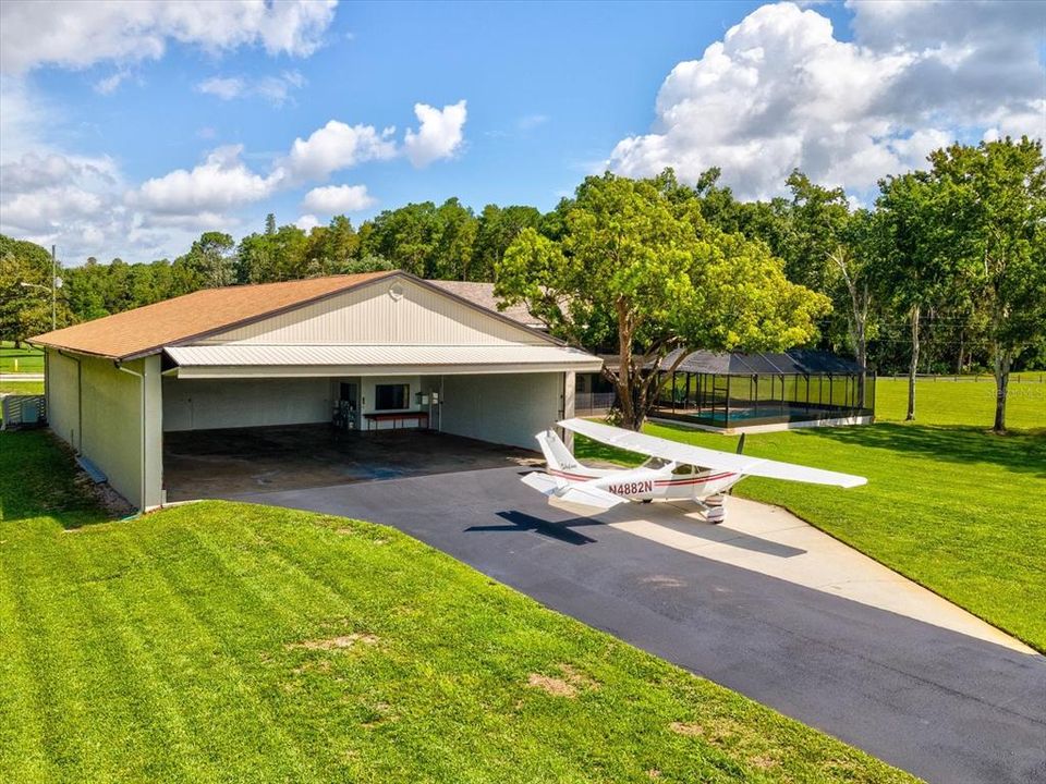 For Sale: $1,350,000 (4 beds, 3 baths, 3337 Square Feet)
