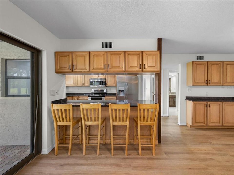 For Sale: $1,350,000 (4 beds, 3 baths, 3337 Square Feet)