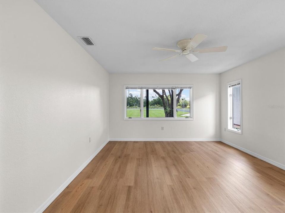 For Sale: $1,350,000 (4 beds, 3 baths, 3337 Square Feet)