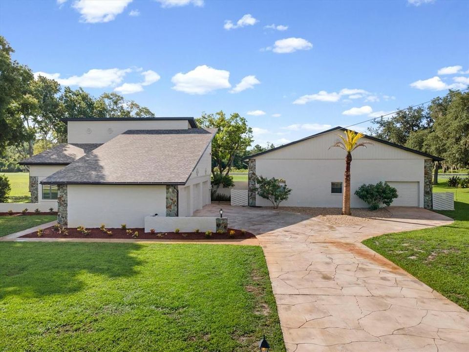 For Sale: $1,350,000 (4 beds, 3 baths, 3337 Square Feet)
