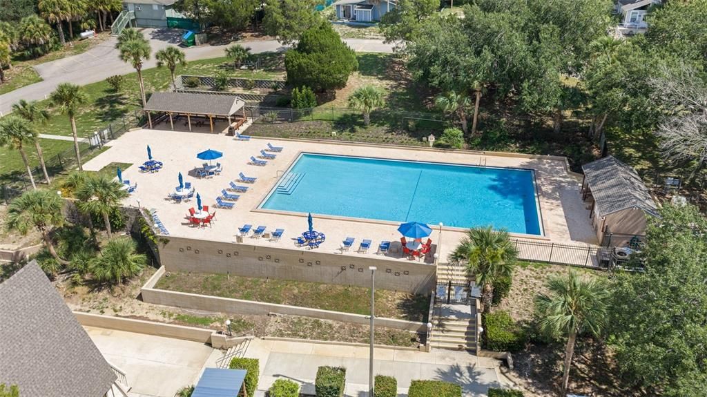 На продажу: $135,000 (2 спален, 2 ванн, 720 Квадратных фут)