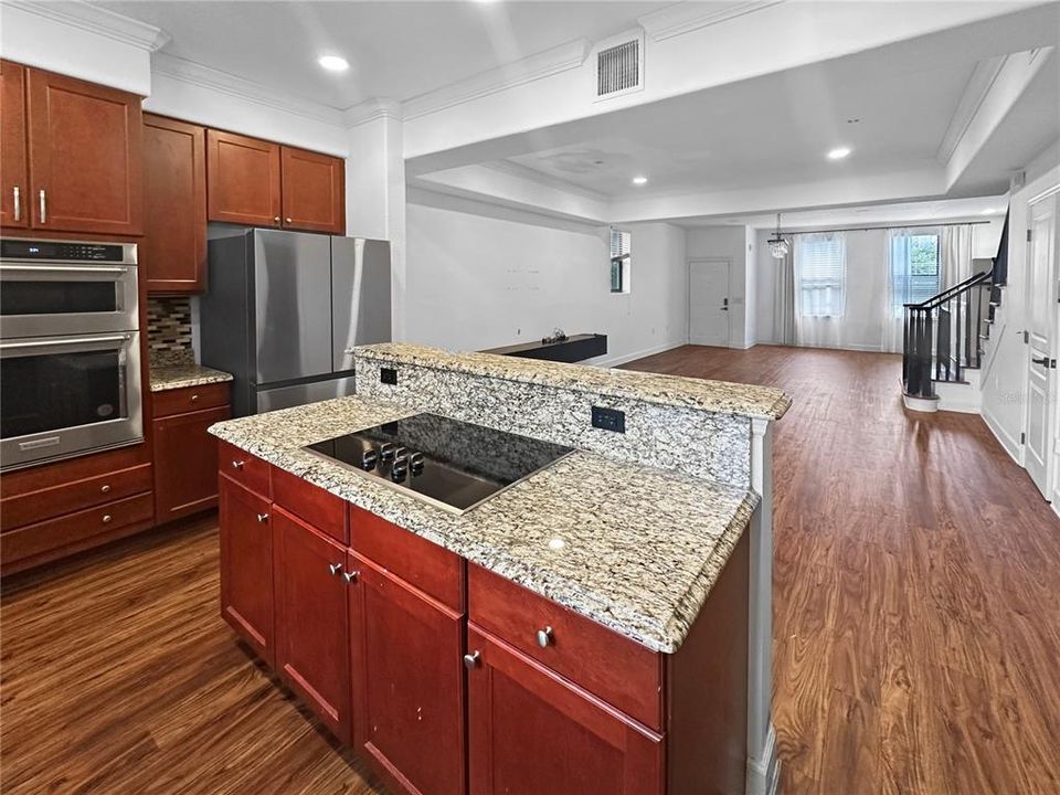 На продажу: $469,999 (4 спален, 3 ванн, 2280 Квадратных фут)
