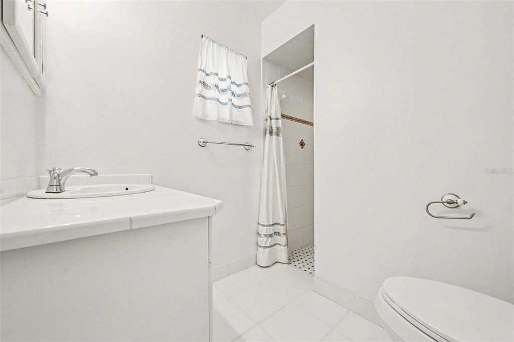 На продажу: $365,000 (3 спален, 2 ванн, 1520 Квадратных фут)