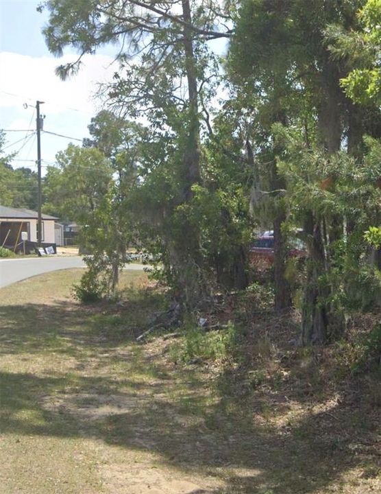待售: $32,000 (0.27 acres)