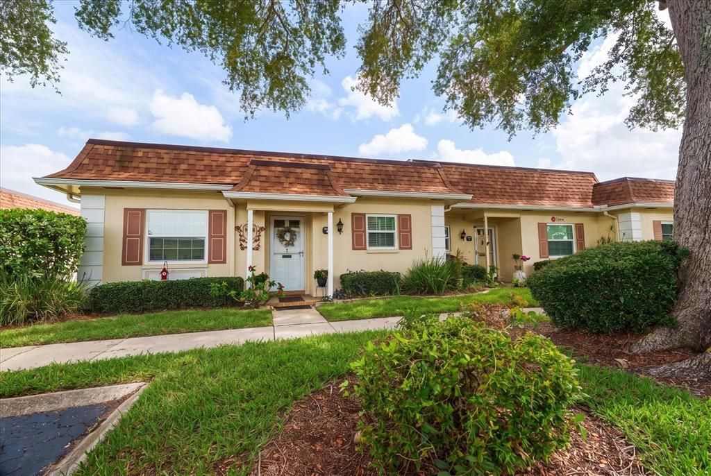 For Sale: $265,900 (2 beds, 2 baths, 1527 Square Feet)
