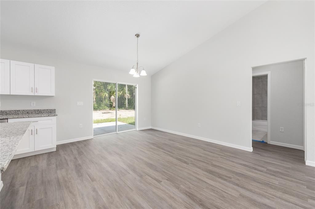 For Sale: $259,900 (3 beds, 2 baths, 1380 Square Feet)