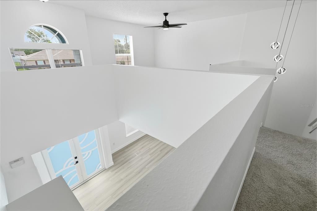 En Venta: $465,000 (4 camas, 2 baños, 2820 Pies cuadrados)