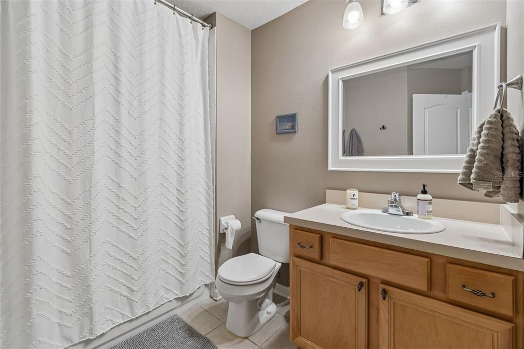 В аренду: $1,995 (3 спален, 2 ванн, 1588 Квадратных фут)