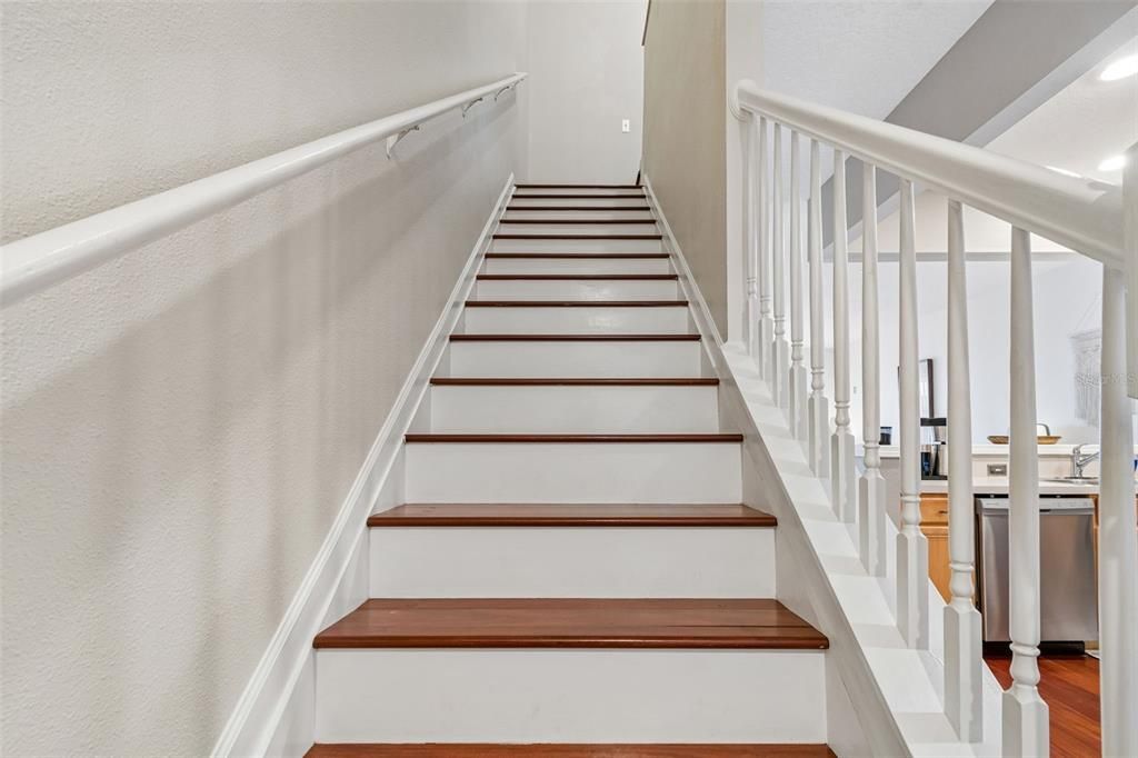 В аренду: $1,995 (3 спален, 2 ванн, 1588 Квадратных фут)