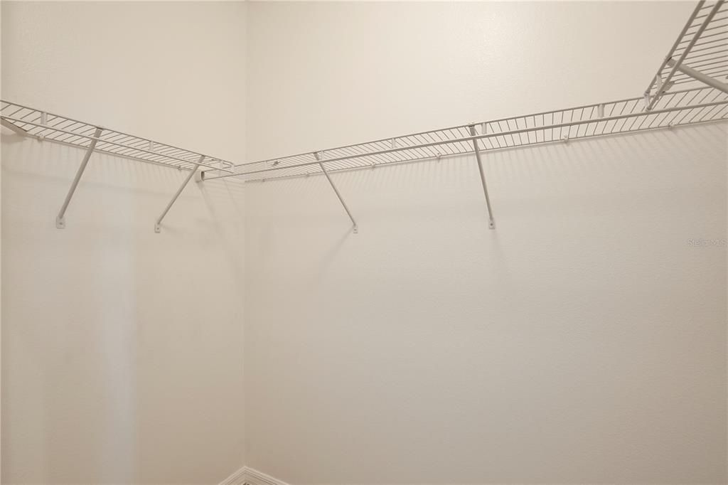 En Renta: $3,195 (4 camas, 3 baños, 2519 Pies cuadrados)