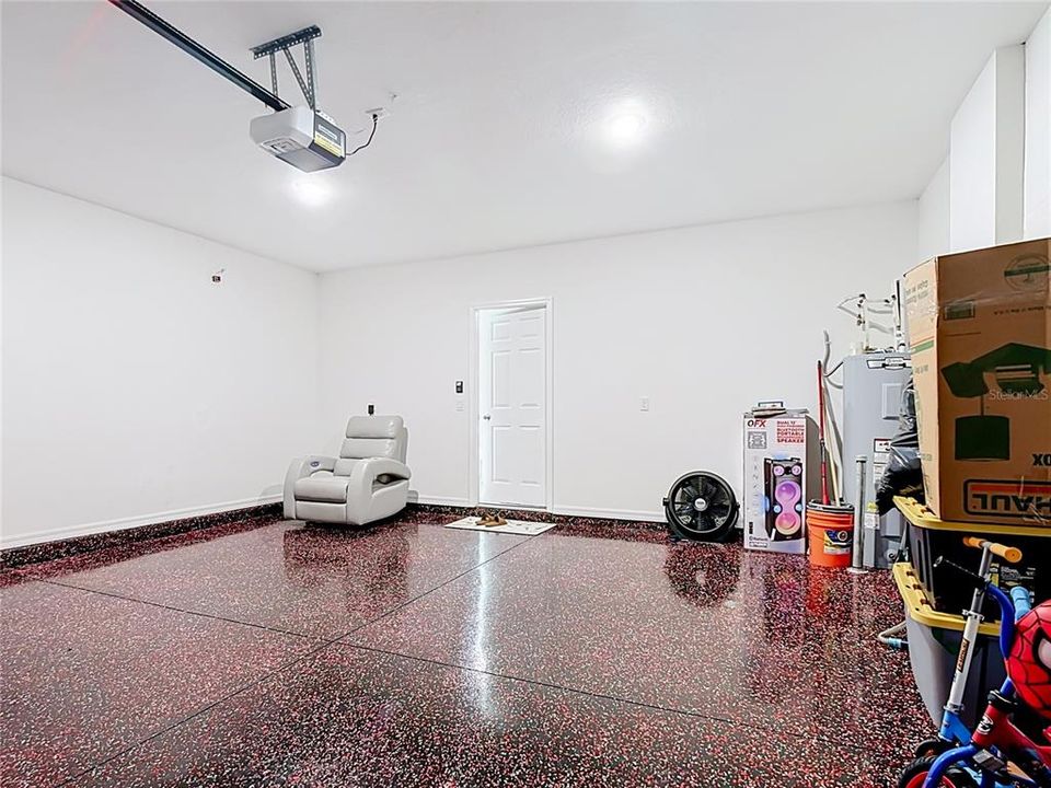 На продажу: $365,900 (5 спален, 3 ванн, 2443 Квадратных фут)