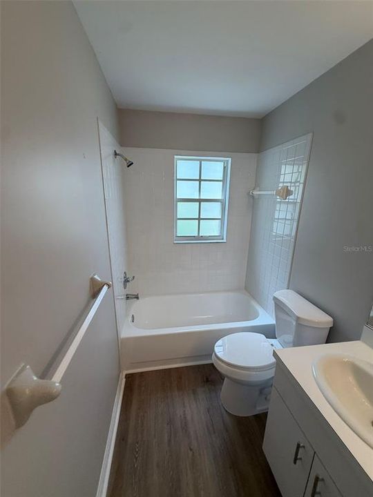 For Rent: $2,200 (4 beds, 2 baths, 2045 Square Feet)