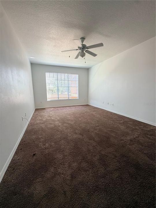 For Rent: $1,090 (1 beds, 1 baths, 786 Square Feet)