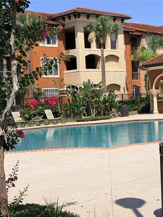 For Rent: $1,090 (1 beds, 1 baths, 786 Square Feet)