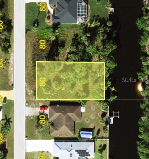 На продажу: $65,000 (0.27 acres)