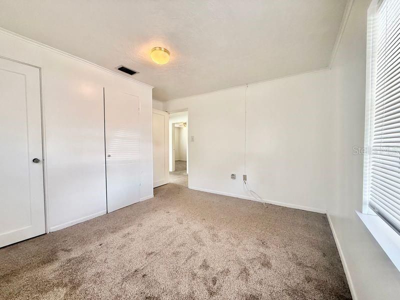 For Rent: $1,650 (2 beds, 1 baths, 1066 Square Feet)