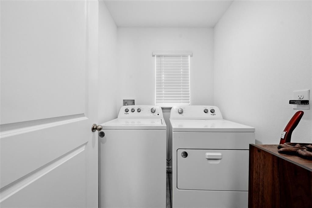 En Venta: $319,900 (3 camas, 2 baños, 1584 Pies cuadrados)