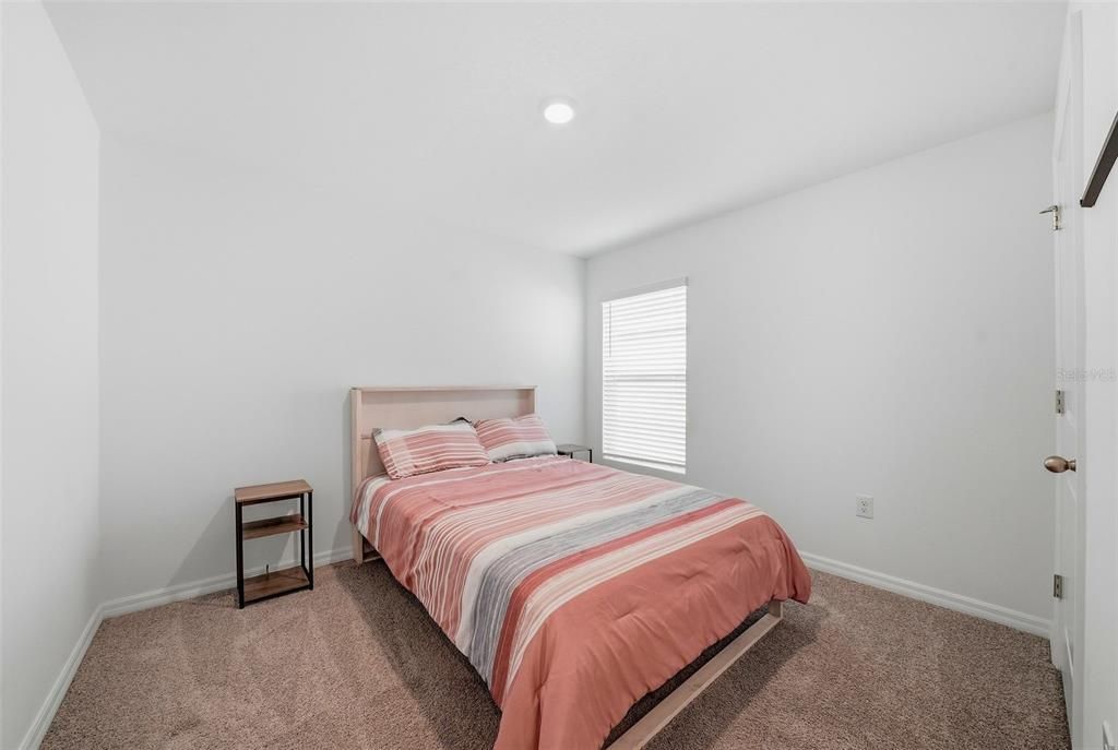 En Venta: $319,900 (3 camas, 2 baños, 1584 Pies cuadrados)