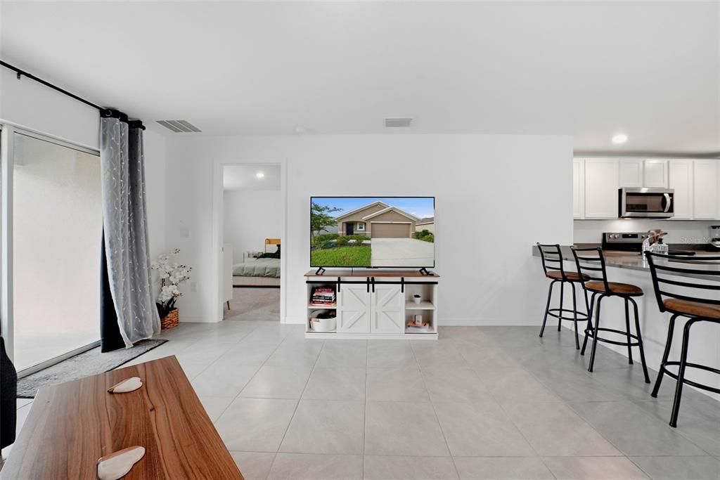 En Venta: $319,900 (3 camas, 2 baños, 1584 Pies cuadrados)