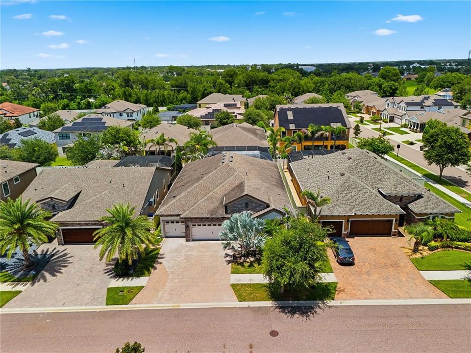 En Venta: $699,900 (4 camas, 3 baños, 2544 Pies cuadrados)